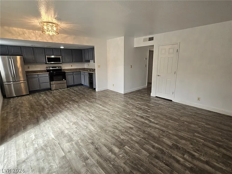 5368 River Glen Dr #345 — Photo 12