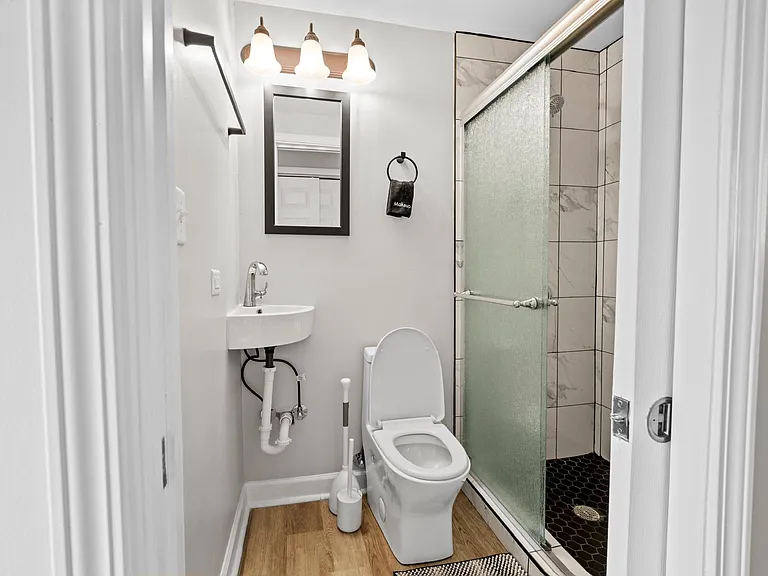 167 Mayfield Ave — Photo 5