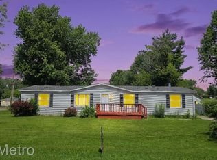3520 Hogarth Ave, Flint, MI 48532