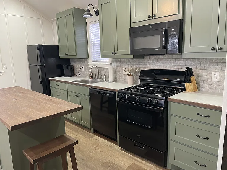 5040 Rustic Ln #A — Photo 16