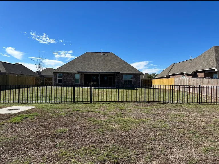 3856 Sandbar Dr — Photo 3