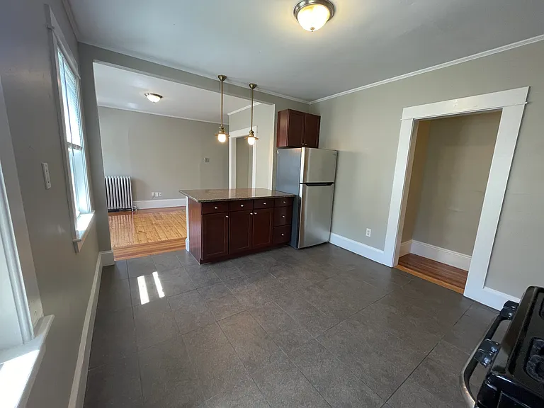 133 Draper St #2 — Photo 2