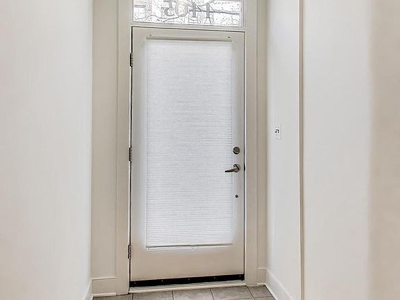 4th image of 4405 Longfellow St
