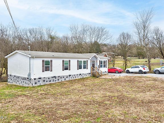 2nd image of 9424 Strawberry Plains Pike