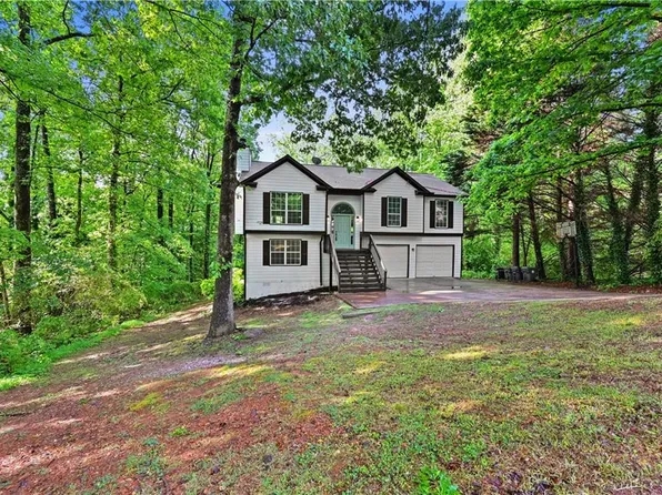 2349 Norman Woods Ct, Dacula, GA 30019
