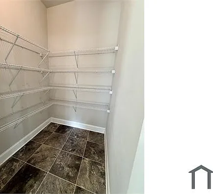 235 Sanctuary Dr — Photo 10