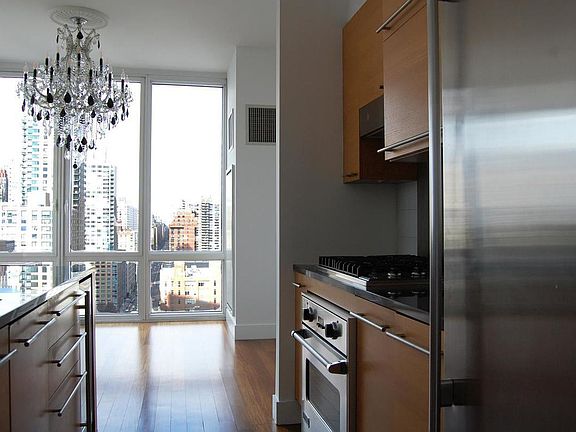 2nd image of 10 W End Ave APT 22B