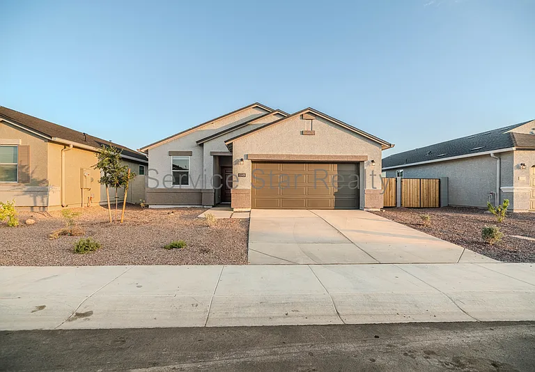 5549 E Cinder Ln — Photo 1