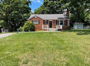 5922 Pratt St, Alexandria, VA 22310