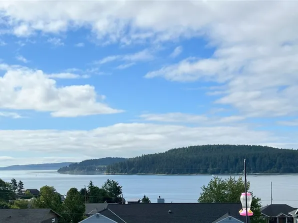 6448 Ivy Street, Anacortes, WA 98221