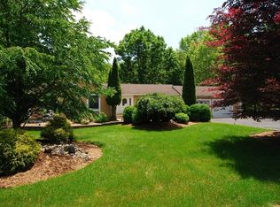 450 Millbrook Ave, Randolph, NJ 07869