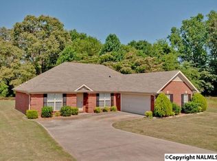 240 Grasslands Rd, Huntsville, AL 35811