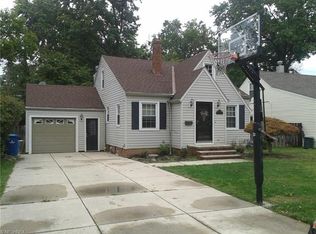 27858 Aberdeen Rd, Bay Village, OH 44140