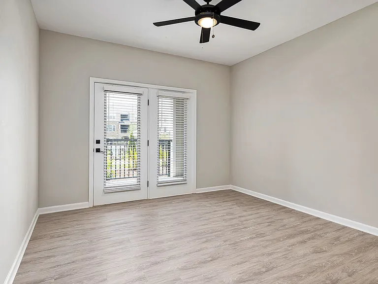 River Oaks Landing — Photo 42