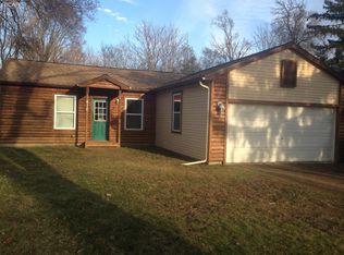 410 Bridson St, Fenton, MI 48430