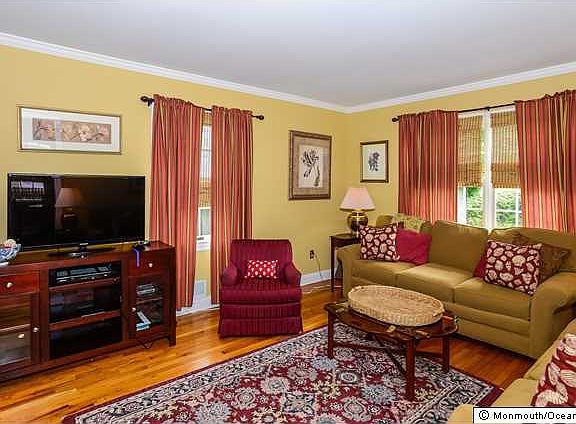 2nd image of 32 Monmouth Parkway