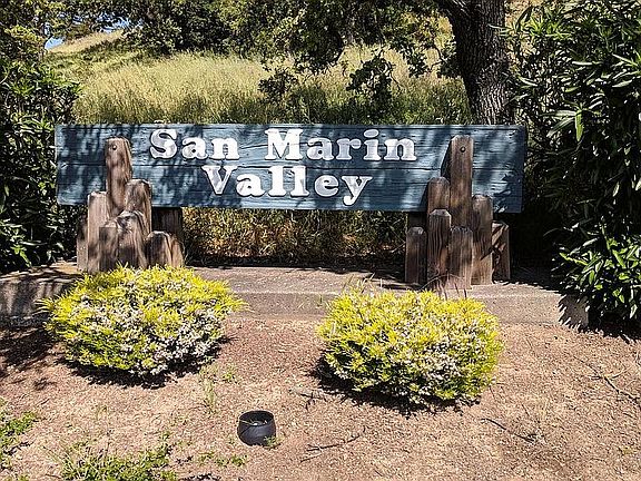 Townhouse Located in San Marin Valley -- Entrance