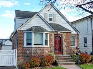 249 Grange Street, Franklin Square, NY 11010