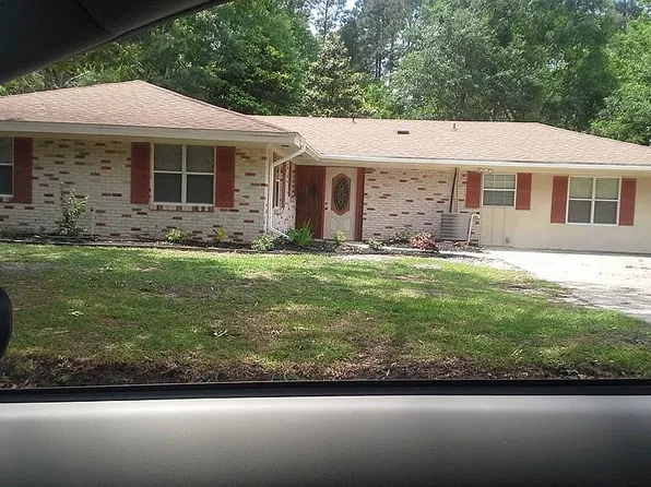 3023 N 11th Ave, Milton, FL 32583