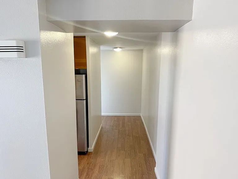 2020 Building — Photo 49