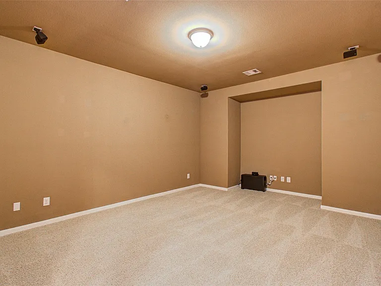 28666 Pleasant Forest Dr — Photo 45