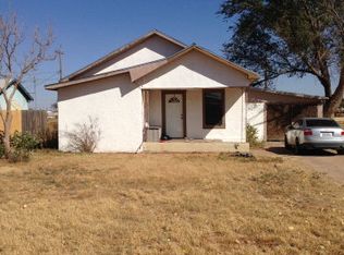 1520 S 11th St, Slaton, TX 79364