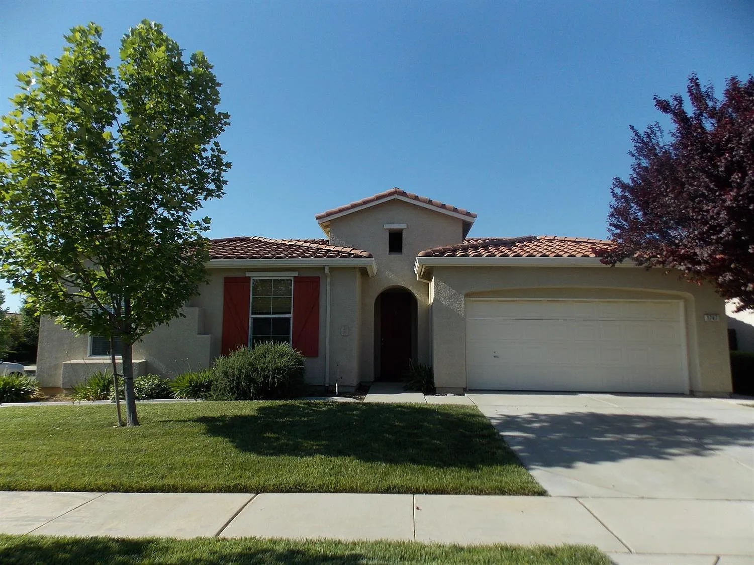1747 Powder Way photo 1