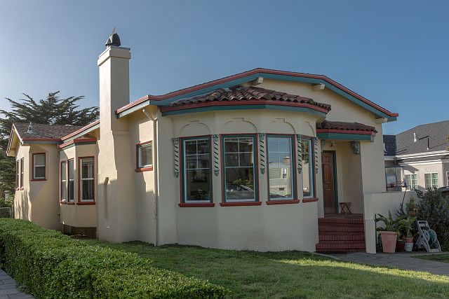1st image of 15 Corona St