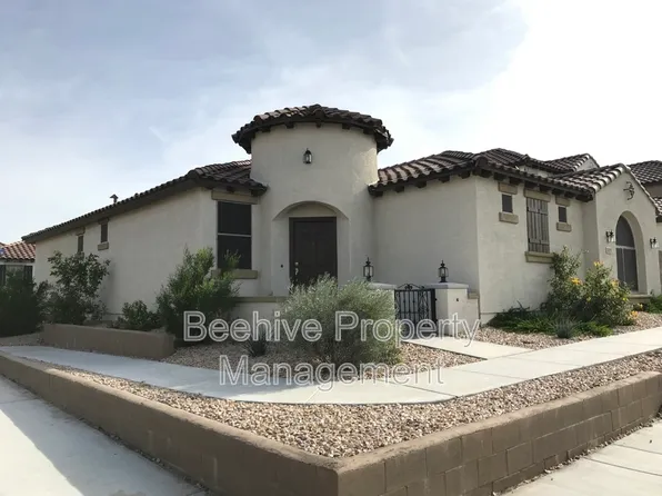 3014 N 72nd St, Mesa, AZ 85207