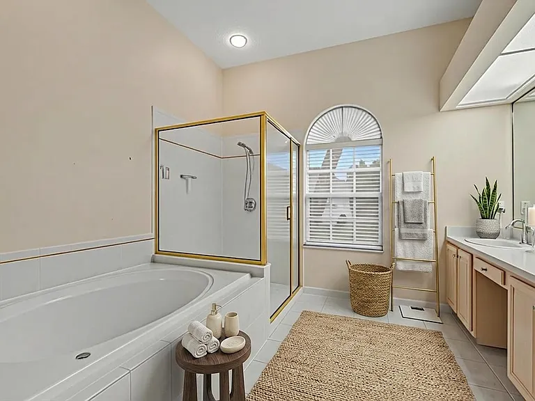 702 Brooker Ridge Ct — Photo 16