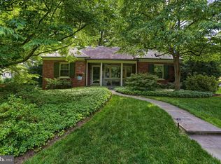 2117 W Ridge Dr, Lancaster, PA 17603