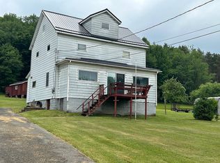 606 Laurel St, Northern Cambria, PA 15714