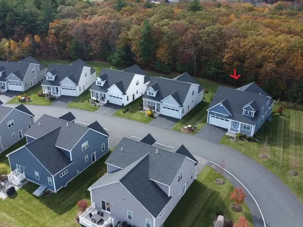 43 Bittersweet Cir #43, Holliston, MA 01746