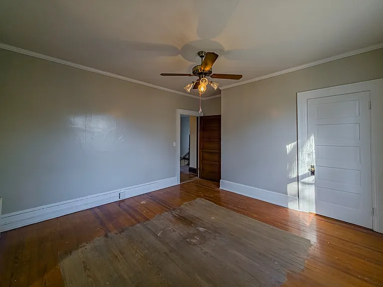 424 Park Ave N — Photo 12
