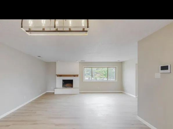 1005 Robin Rd SE, Rio Rancho, NM 87124