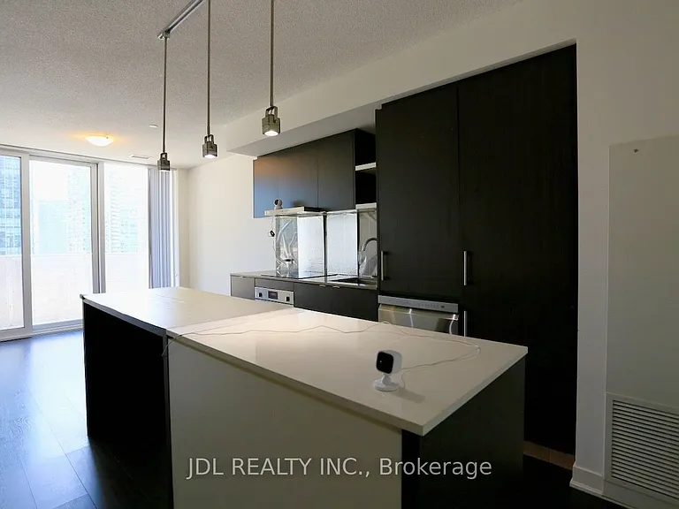 88 Harbour St #1705 — Photo 4
