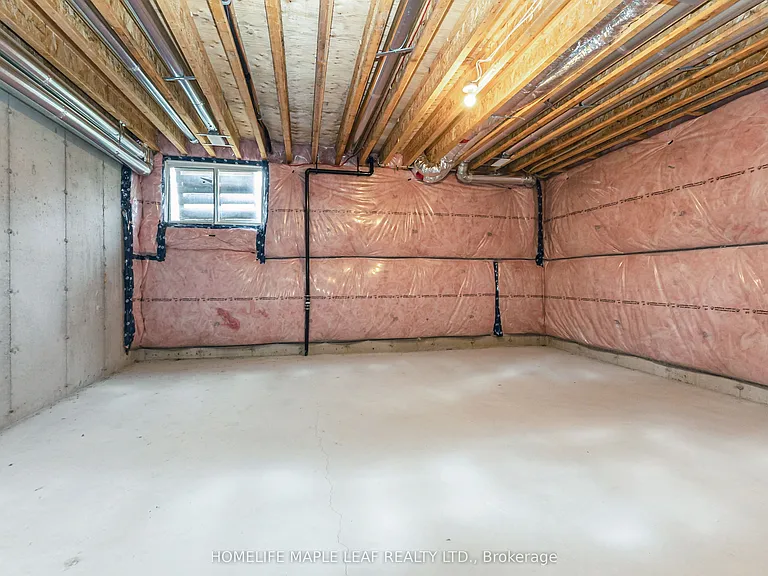 104 Delphi Ln — Photo 44