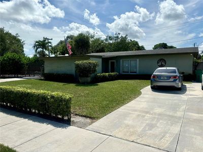8969 Caribbean Blvd, Cutler Bay, FL, 33157