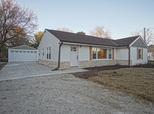 S36W26776 Genesee Rd, Waukesha, WI 53189