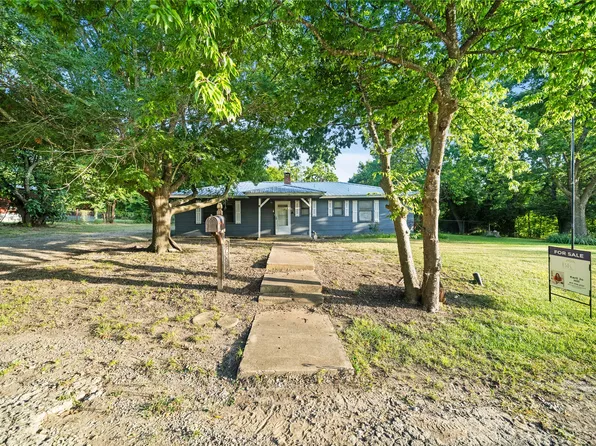 720 E Marshall Ave, Cooper, TX 75432
