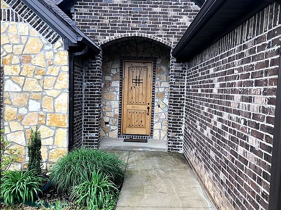 3rd image of 4121 Bobcat Meadow Ln