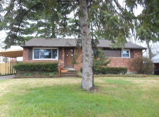 4637 Clayton Dr, Cincinnati, OH 45244