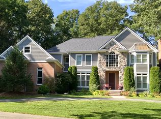 2950 Eastways Rd, Bloomfield Hills, MI 48304