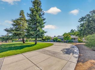 5325 N Greenwood Ave, Clovis, CA 93619