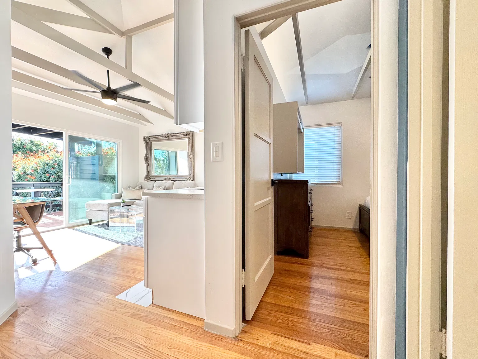 1 bed, $4,350 — Photo 3