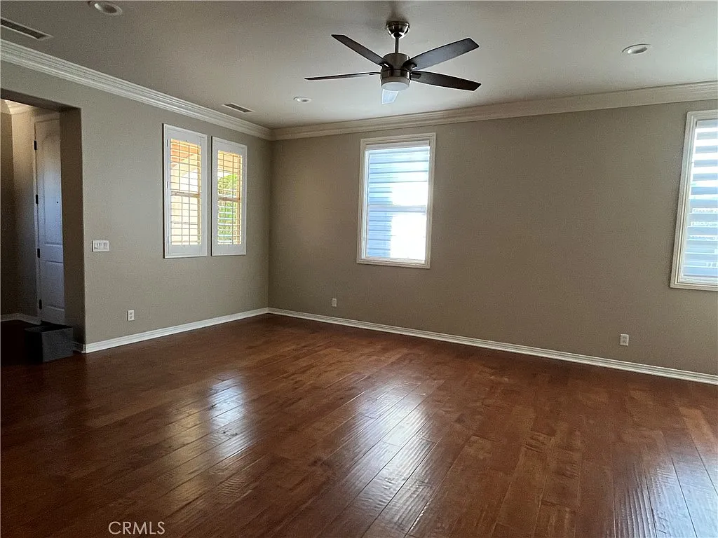 4 bed, 3.5 bath, 2429 sqft, $5,500 — Photo 4