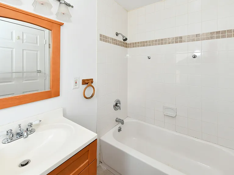 262 Orange Tpke — Photo 18