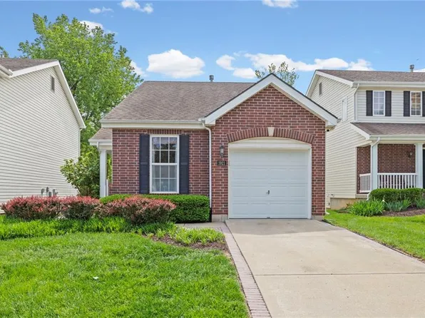 1921 NW 82nd St, Kansas City, MO 64151