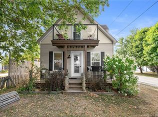 16 Railway Ave, Shediac, NB E4P4Y5