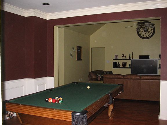 Formal Dining/Game